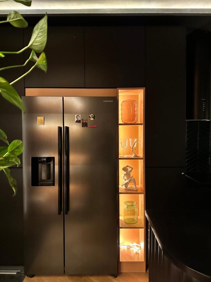 דירות ברטיסלאבה Skyline Elegance With Free Parking מראה חיצוני תמונה
